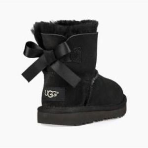 Ugg kids bailey bow back boots
